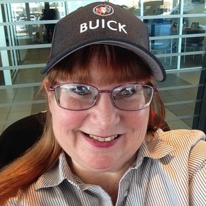 Meet your Posher, Donna c